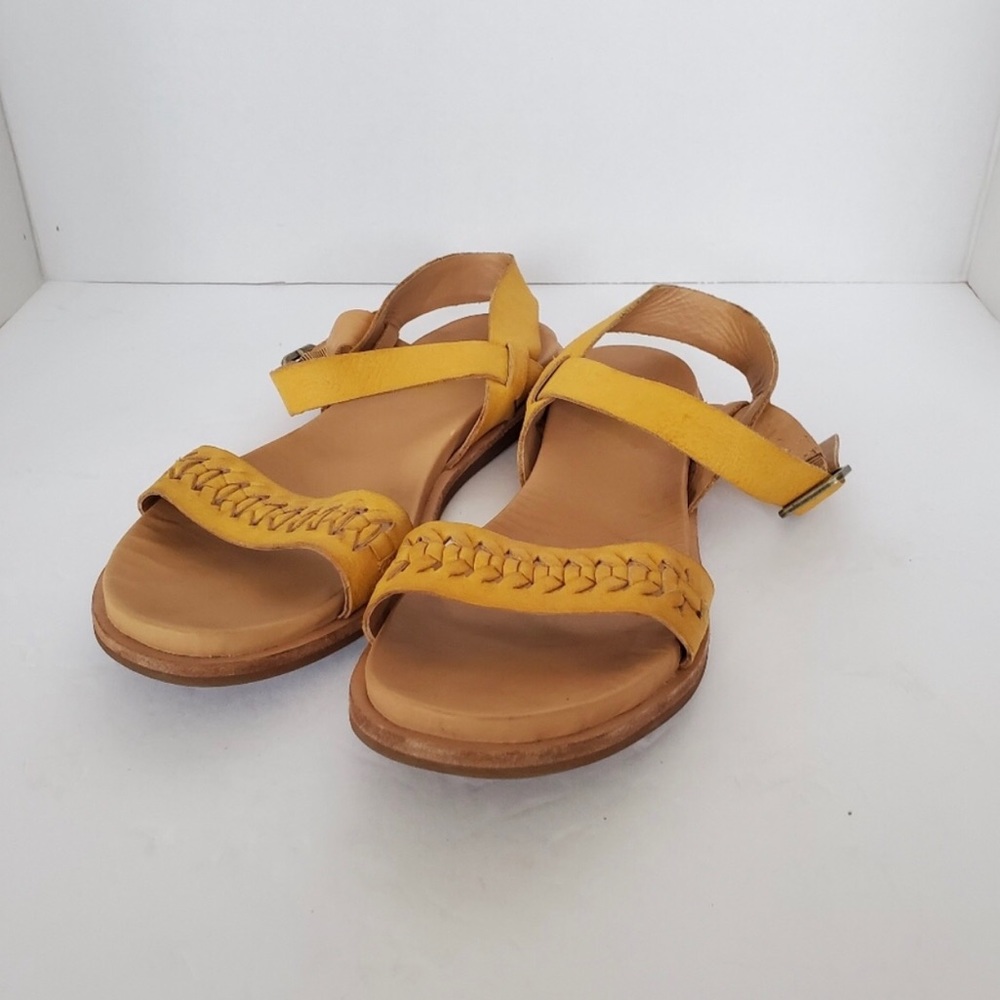 Kork-Ease Leather Sandals Size 9